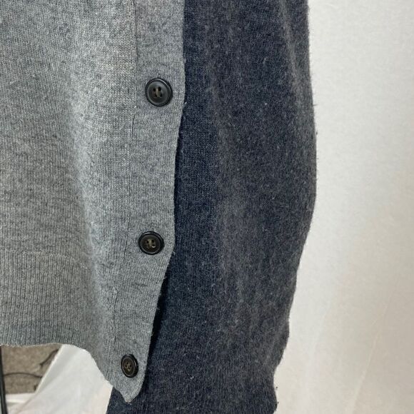 J Crew Two-Tone Grey Wool Sweater - Picture 4 of 6